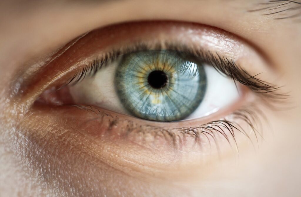 How long does eye surgery lasik Last?