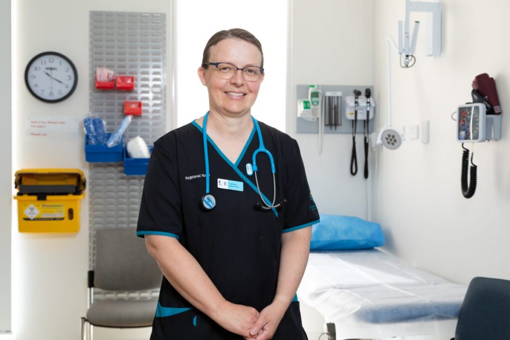 What Sets Cataract Surgery Canberra Wait Lists Apart From Sydney

